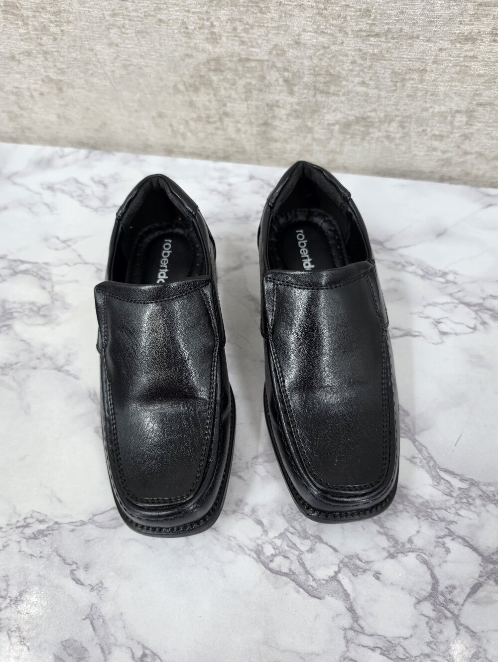 Robert David Black Faux Leather Slip-On Dress Shoes Boys Toddler Size 11 Wide - Picture 3 of 11